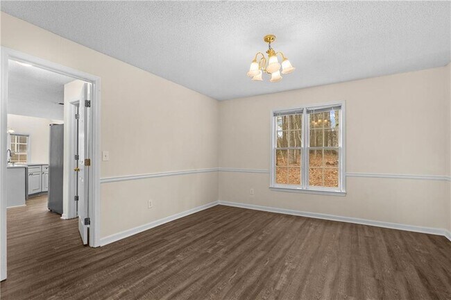 Building Photo - 2155 Southbrook Ridge NW