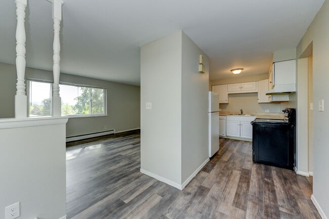 Building Photo - 8721 W 62nd Ave