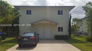 Building Photo - 1029 SW 11th Ave