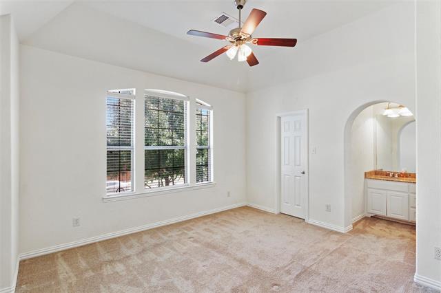 Building Photo - 9823 Carriage Hill Ln