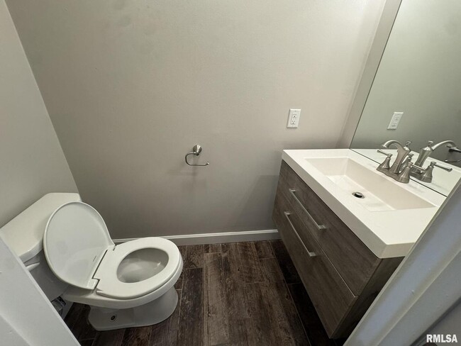 Building Photo - 1728 Taylor St