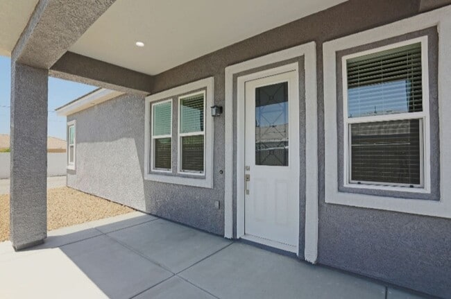 Building Photo - CALVADA VALLEY U3 - Galaxy Street