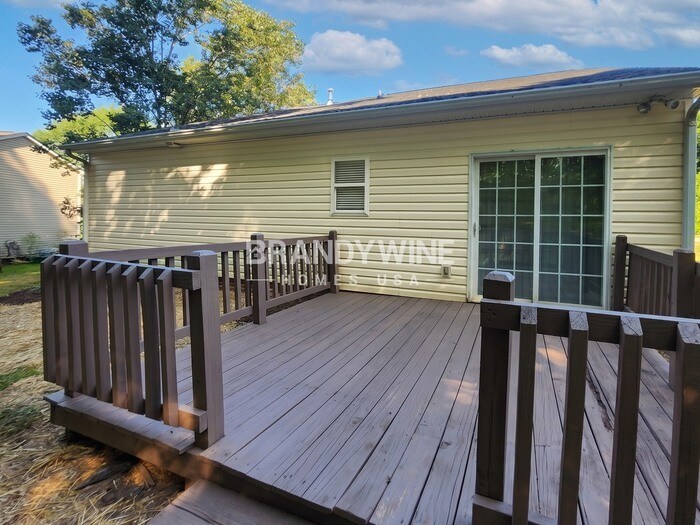 Building Photo - 6537 Hoover Cir