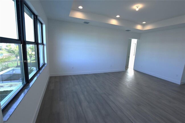 Building Photo - 17064 Teton River Rd