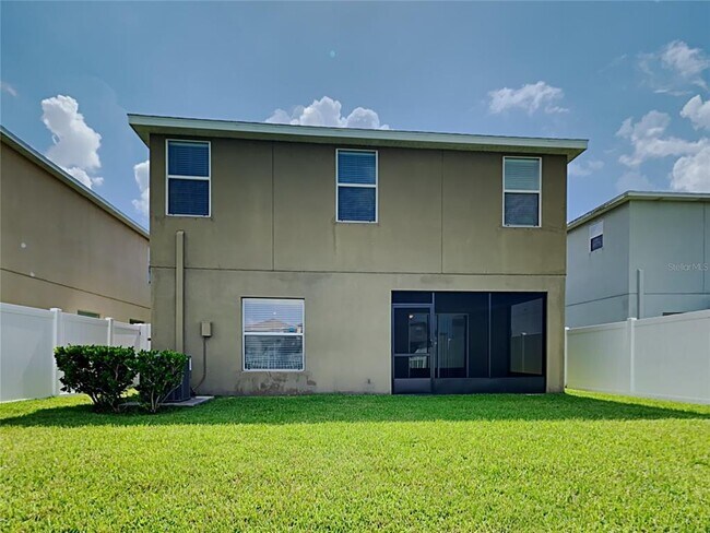 Building Photo - 1210 Trailwater St
