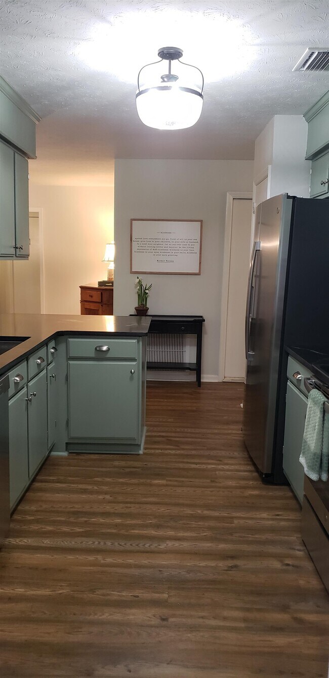 Building Photo - 224 Timberlane Rd