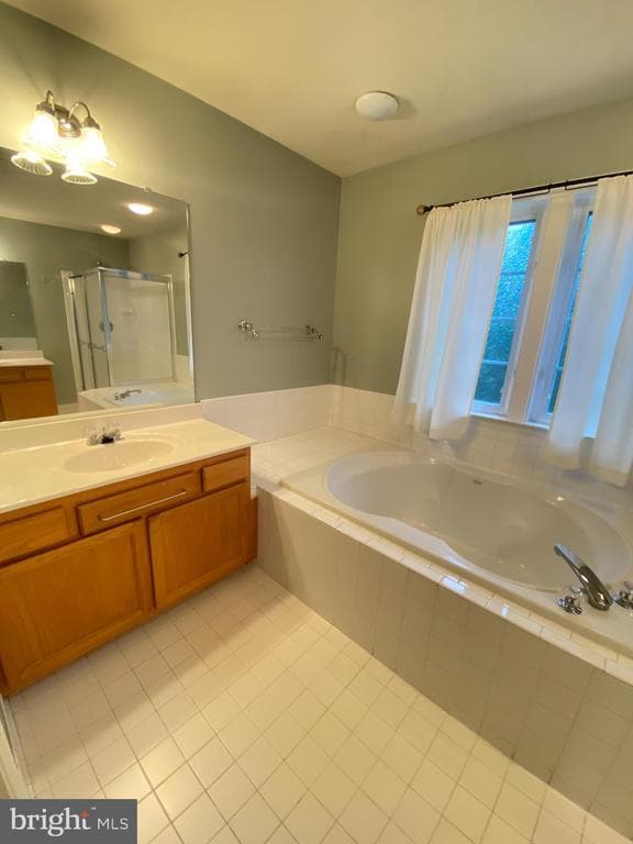 Building Photo - 9656 Potters Hill Cir