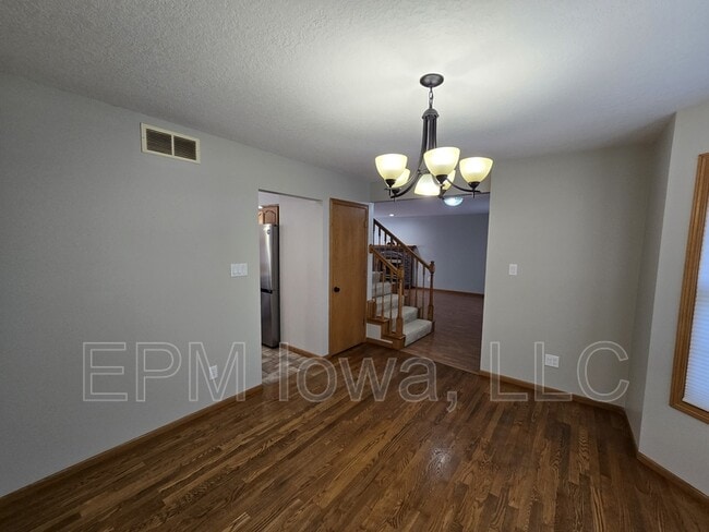 Building Photo - 4710 Donald Dr