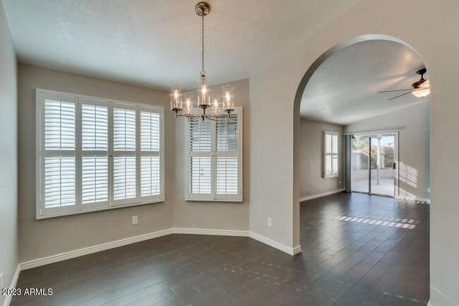 Building Photo - 15012 N 85th Dr
