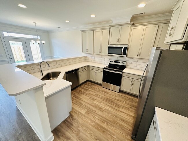 Building Photo - New townhome in Mebane Towne Center!