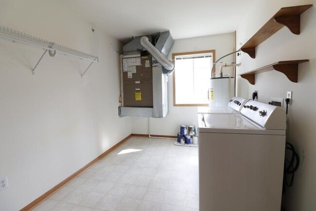 Building Photo - 7407 Granite Way