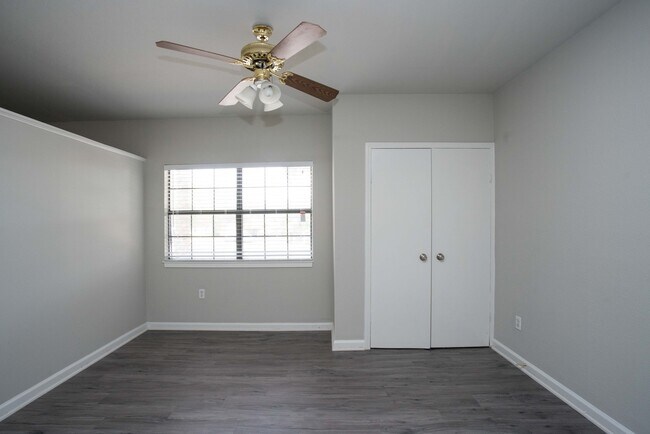 Building Photo - 5401 Loadstone Cove
