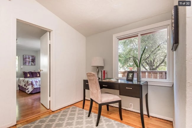 Building Photo - Beautiful 4 Bed 2 Bath Home On Over 1/2 An Acre | Redwood Estates