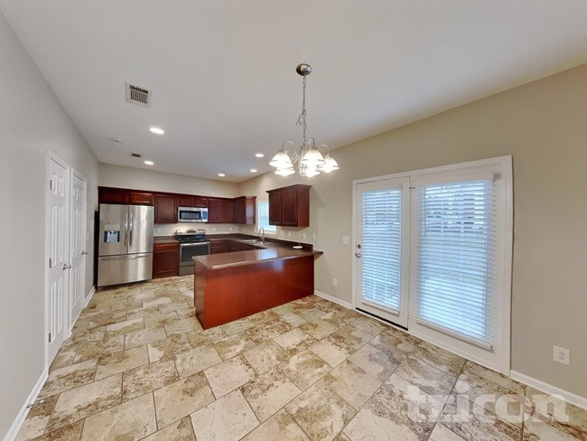 Building Photo - 2013 Fiona Way