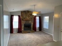 Building Photo - 1006 Brookhollow Dr