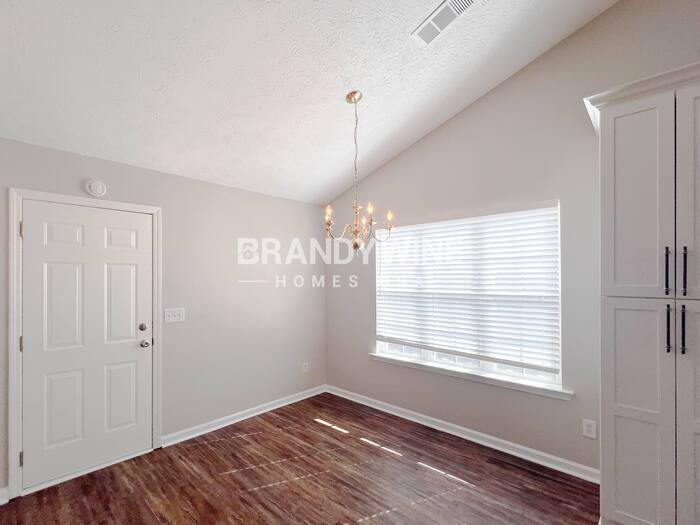 Building Photo - 940 Durham Way