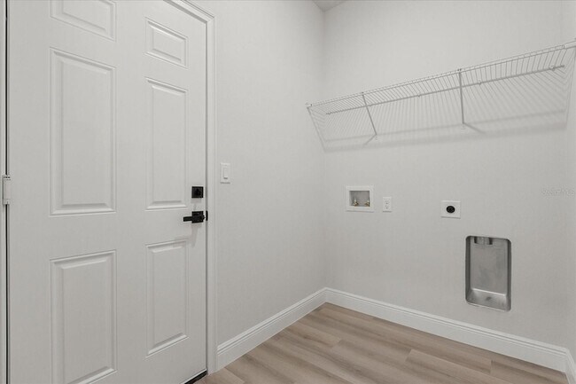 Building Photo - 4016 SW 151st St