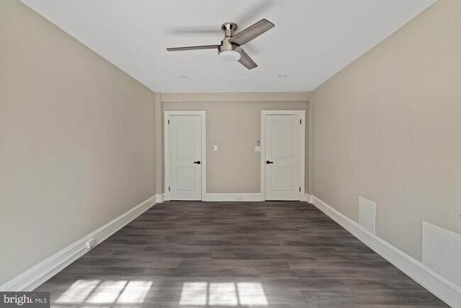 Building Photo - 415 City Ave