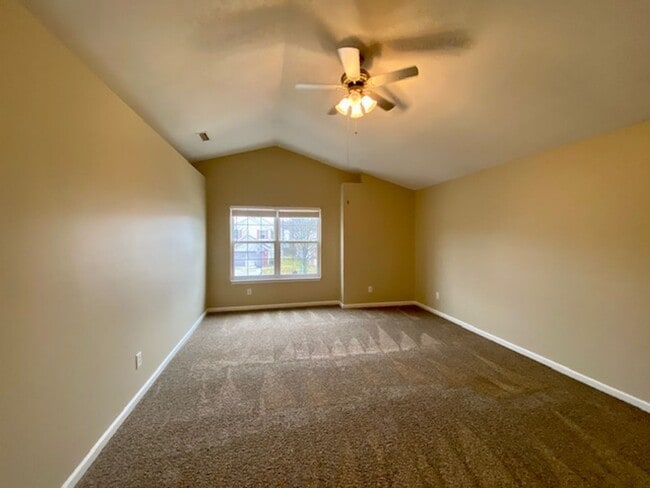 Building Photo - COMING SOON!! Stunning 4 Bedroom 2.5 Bathr...