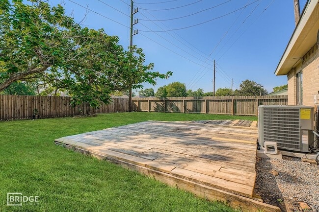 Building Photo - 226 Tara Plantation Dr