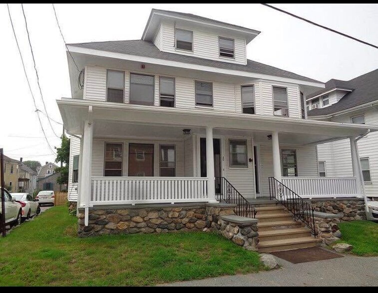 Building Photo - 20 Chapman St