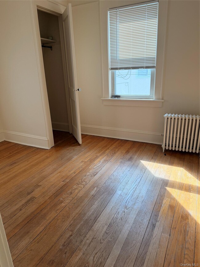 Building Photo - 6 Quelch Ave