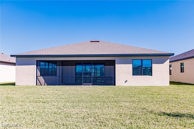 Building Photo - 3305 Altimira Dr