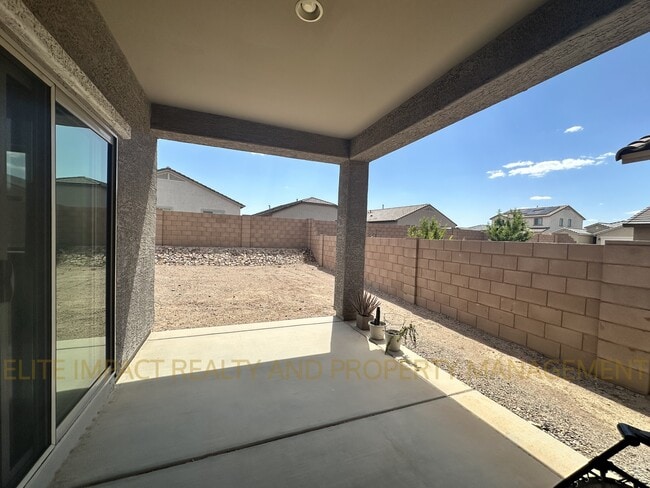 Building Photo - 6612 E Via De Los Compas