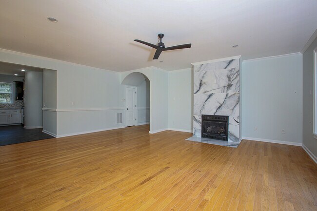 Building Photo - 1508 Mullis Rd