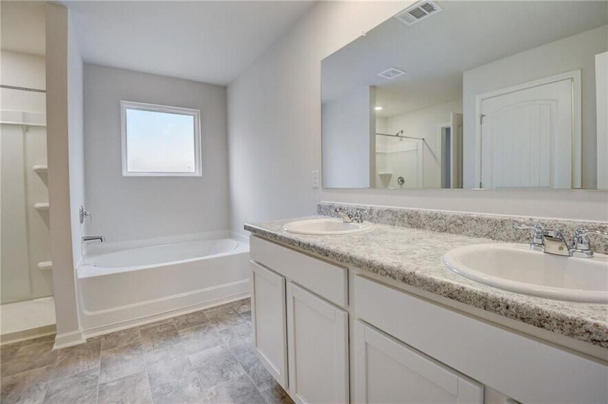 Building Photo - 88 Shadwood Pl