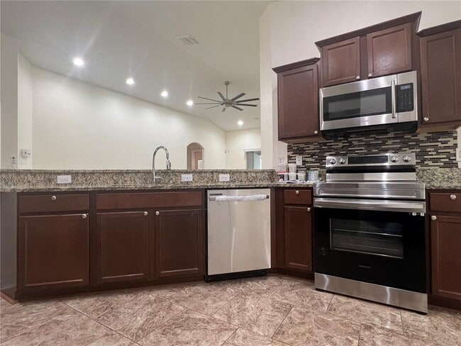 Building Photo - 10214 Summer Azure Dr