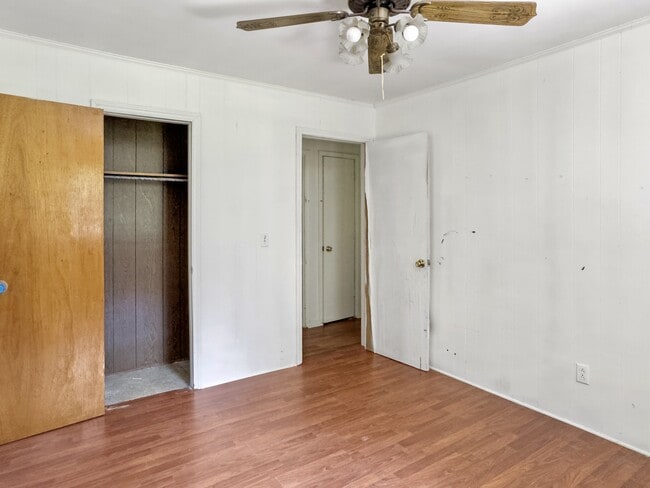 Building Photo - 1137 Carter Rd