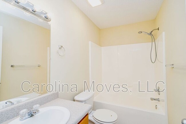 Building Photo - 526 Seays Crest Dr