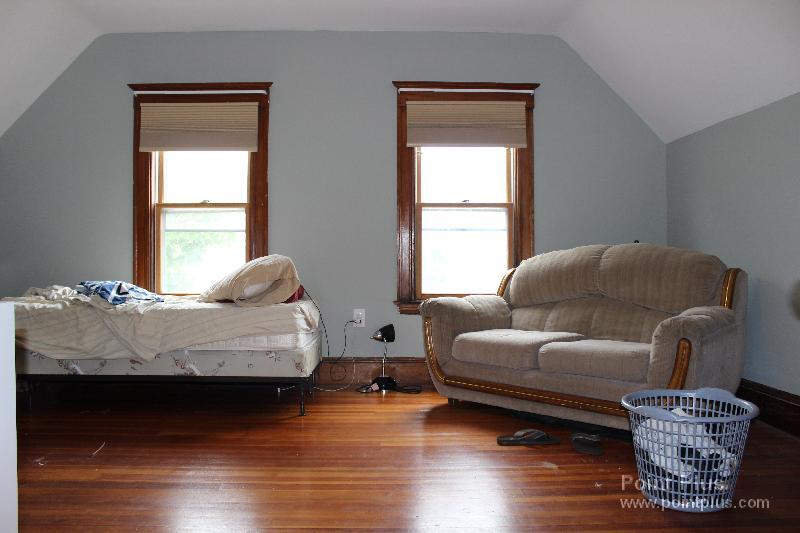 Building Photo - 26 Porter Rd