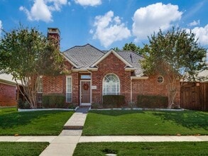 Building Photo - 4804 Holly Berry Dr