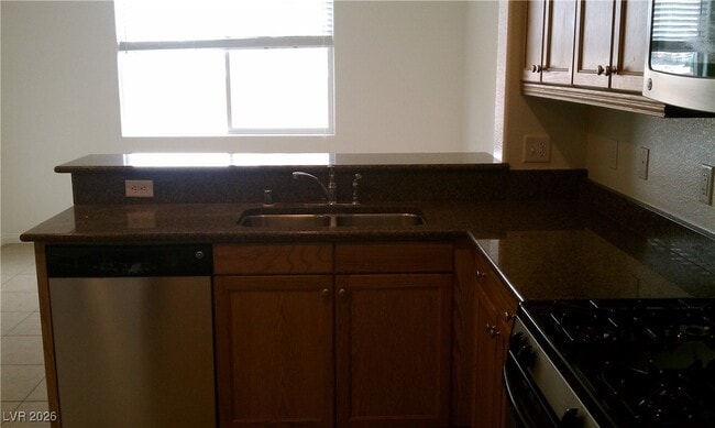 Building Photo - 5493 Ovando Way