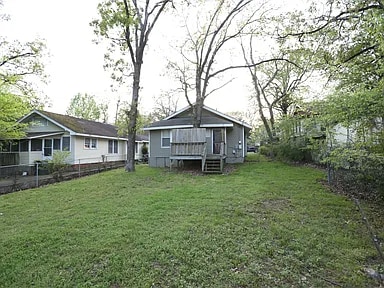 Building Photo - 717 N Jackson St
