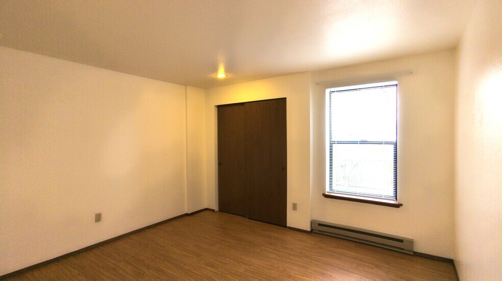 Building Photo - 2288 Douglas Rd