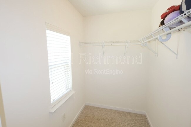 Building Photo - 14106 Shallow Creek Ln