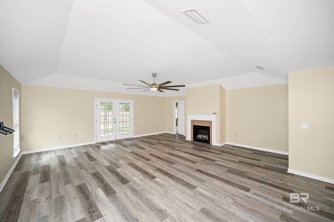 Building Photo - 25930 Overton Dr