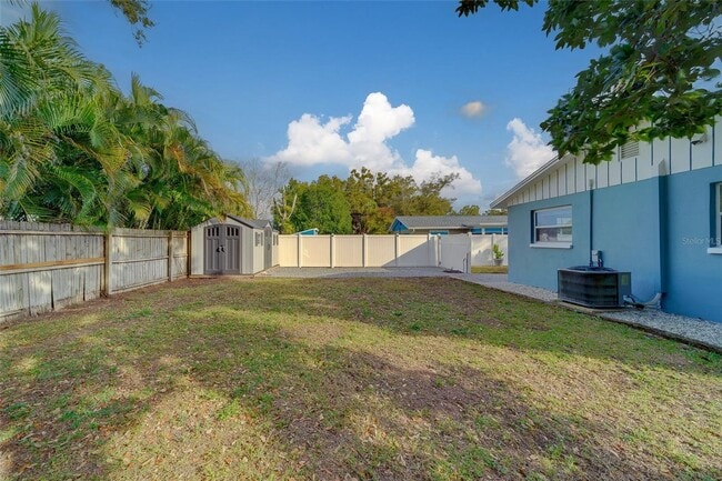 Building Photo - 3/2 home - Renovated in Dunedin