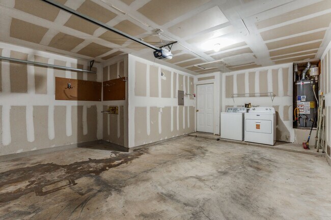 Building Photo - Charming 3-Bedroom, 2-Bathroom Home in Judson Crossing