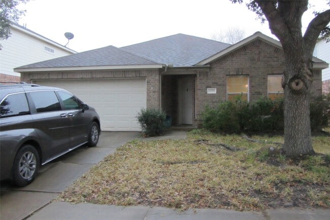 Primary Photo - 20723 Fernwick Village Dr