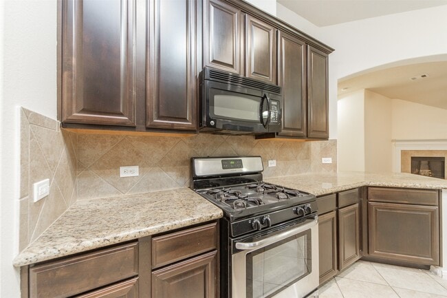 Building Photo - 3418 Lily Ranch Dr