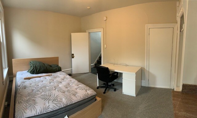 Building Photo - 3947 Baltimore Ave