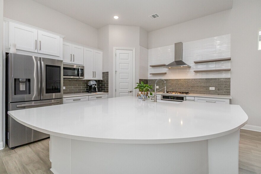 Building Photo - 4543 Stone Valley Trl