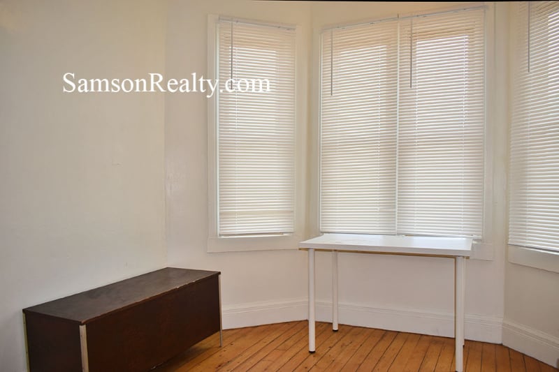 Building Photo - 298 Hope St