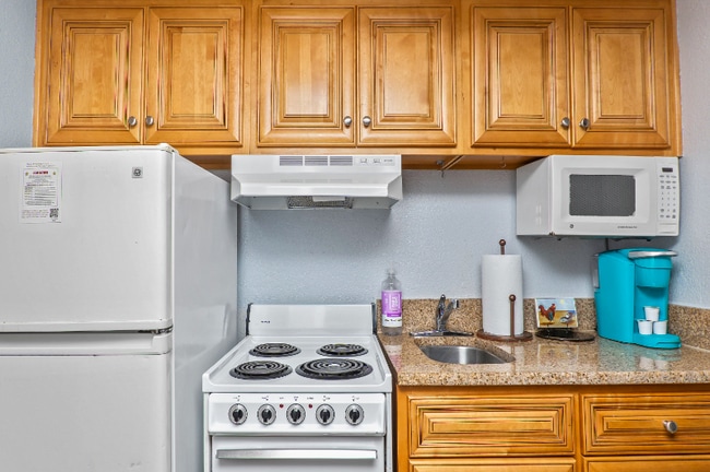 Building Photo - 7200 N Ocean Blvd