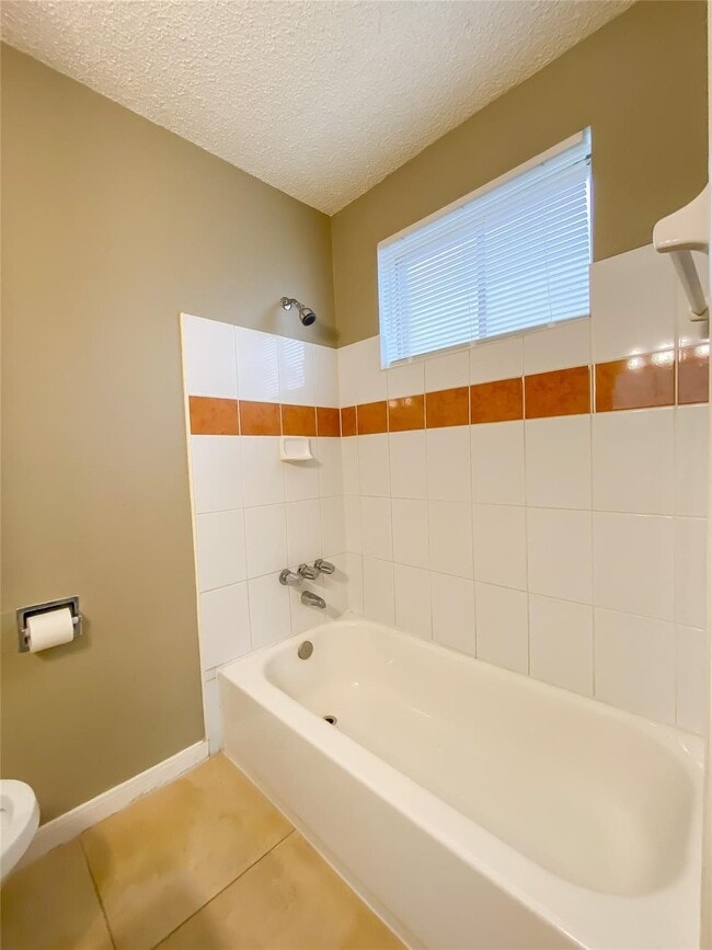 Building Photo - 11514 Fruitwood Dr