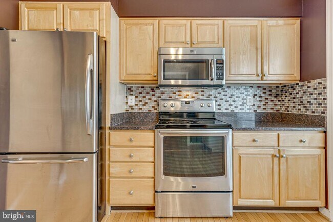 Building Photo - 4406 Churchman Ct